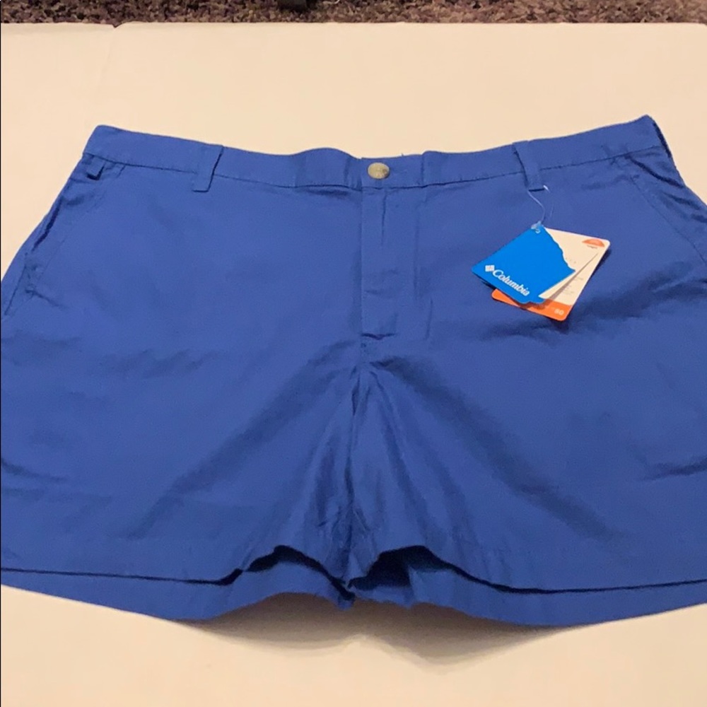 COLUMBIA SHORTS